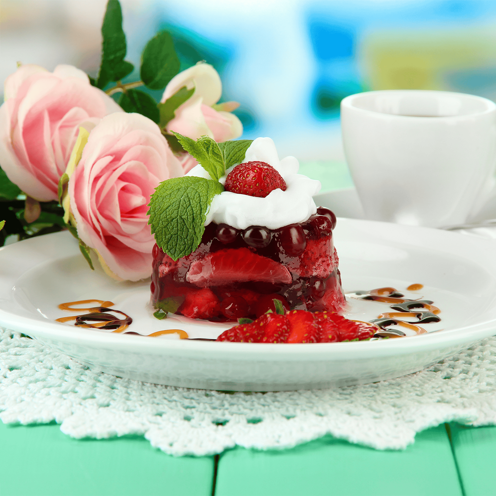 Gelatin Desserts — Berry Jell-O mold