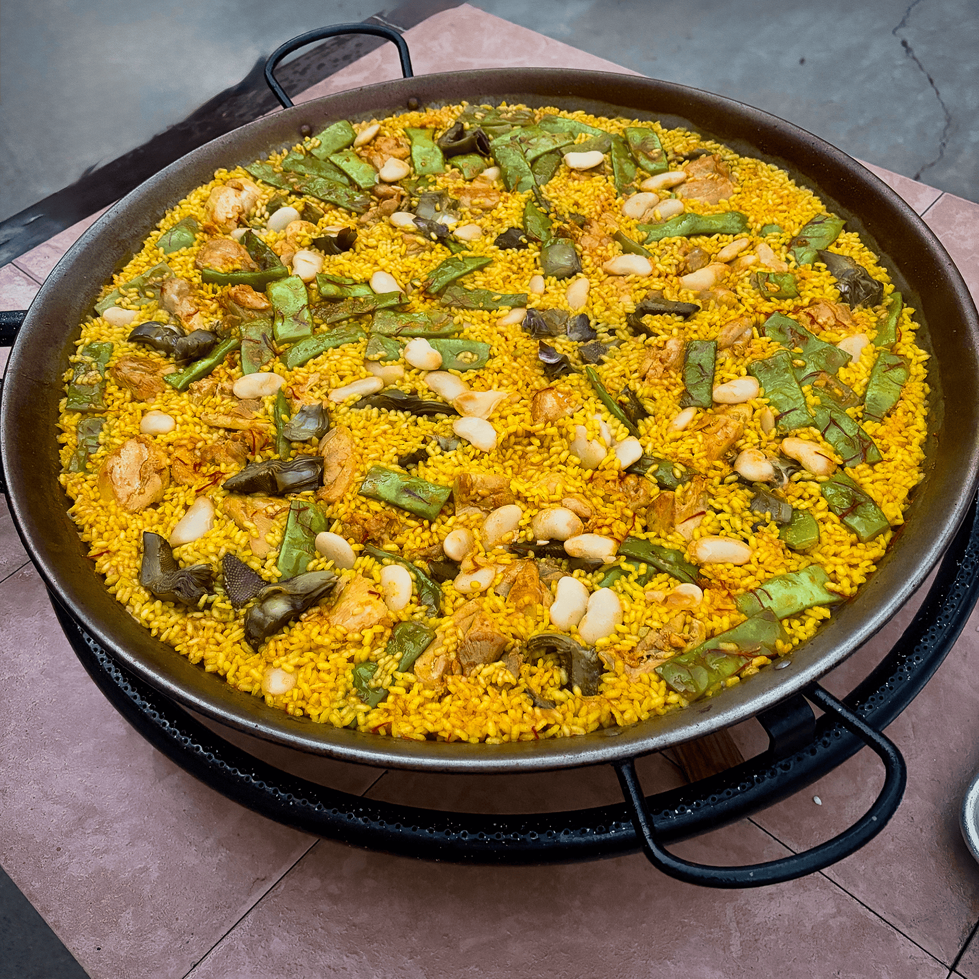Authentic Valencian Spanish Paella