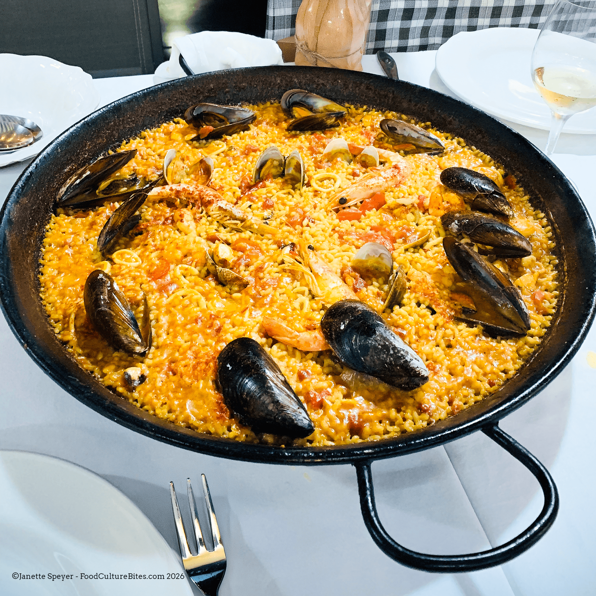 Spanish Paella - Paella de Mariscos